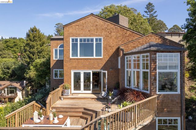 2893 Buena Vista Way, Berkeley, CA 94708