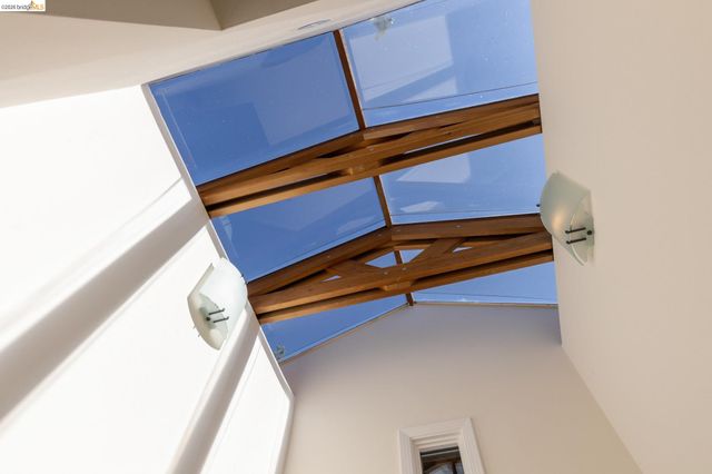 2893 Buena Vista Way, Berkeley, CA 94708