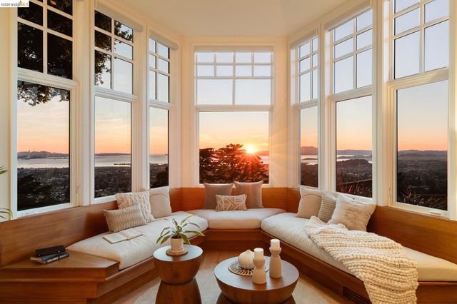 2893 Buena Vista Way, Berkeley, CA 94708