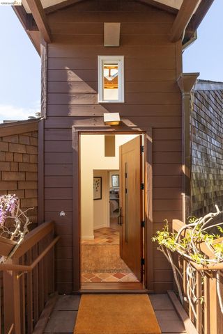 2893 Buena Vista Way, Berkeley, CA 94708