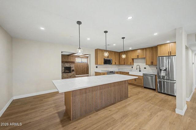 8262 E MONTE VISTA Road, Scottsdale, AZ 85257