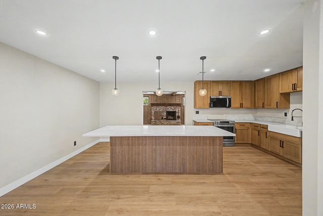8262 E MONTE VISTA Road, Scottsdale, AZ 85257