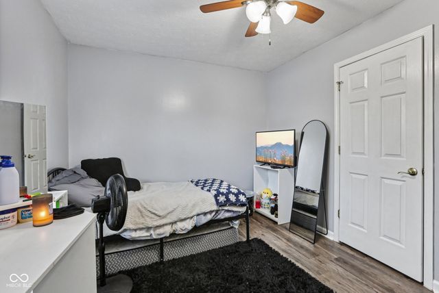 1905 E Balsam Court, Anderson, IN 46011