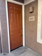 15221 N CLUBGATE Drive 1081, Scottsdale, AZ 85254