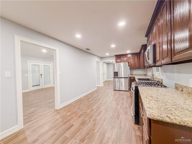 134 W Daffodil Avenue, Pharr, TX 78577