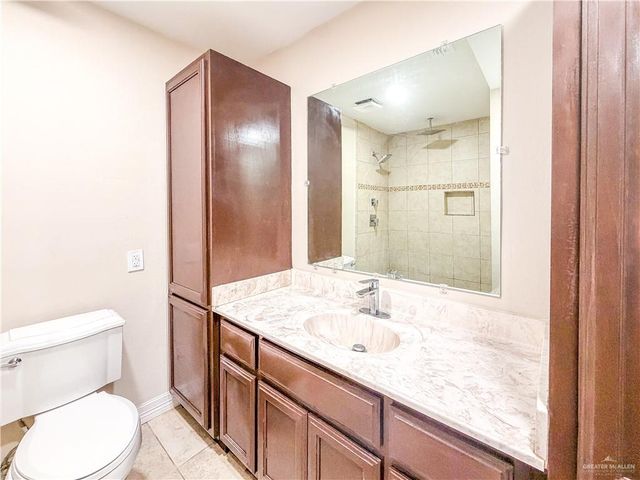 134 W Daffodil Avenue, Pharr, TX 78577