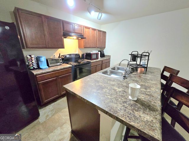 2365 Hackamore Drive, Atlanta, GA 30349