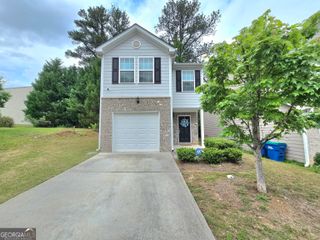 2365 Hackamore Drive, Atlanta, GA 30349