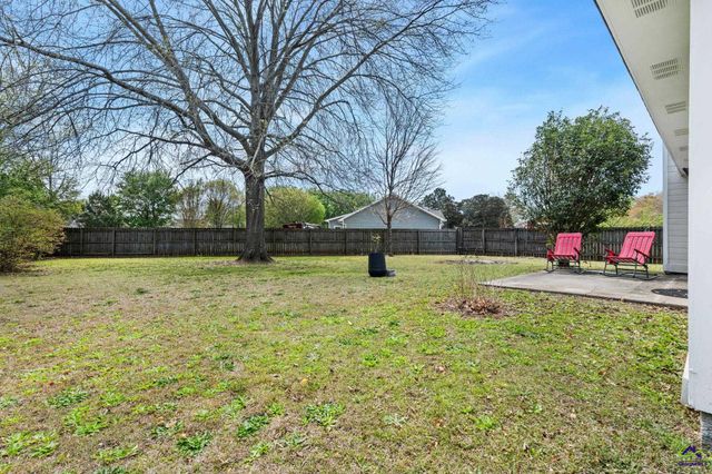 609 Shannon Ridge Drive, Bonaire, GA 31005