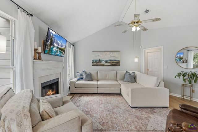 609 Shannon Ridge Drive, Bonaire, GA 31005