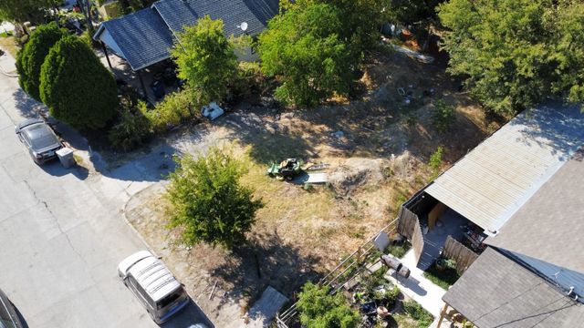 1333 Amos Street, Dallas, TX 75212