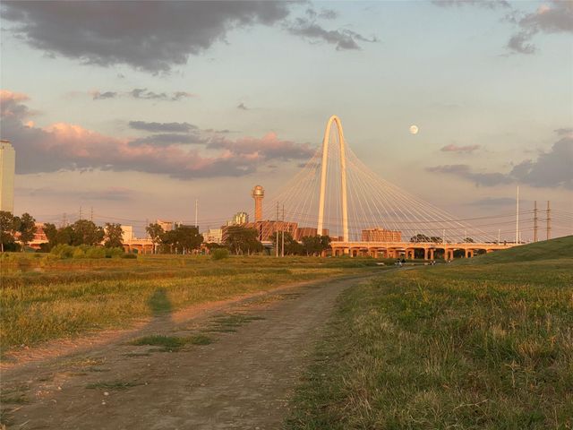 1333 Amos Street, Dallas, TX 75212