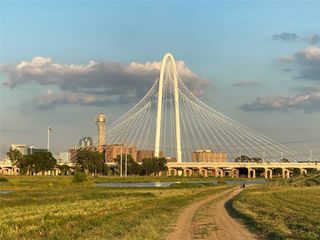 1333 Amos Street, Dallas, TX 75212