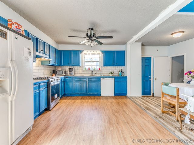 14324 S Dogwood Street, Glenpool, OK 74033