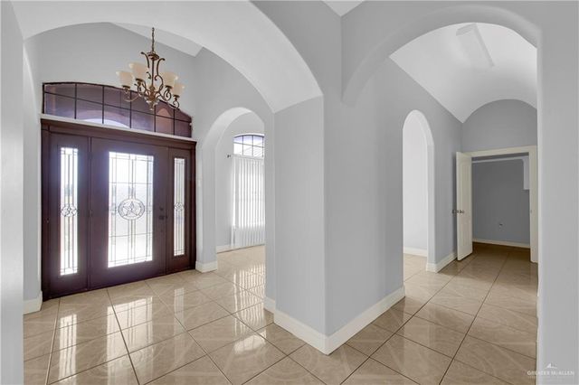 1264 W Mile 14 N, Weslaco, TX 78599