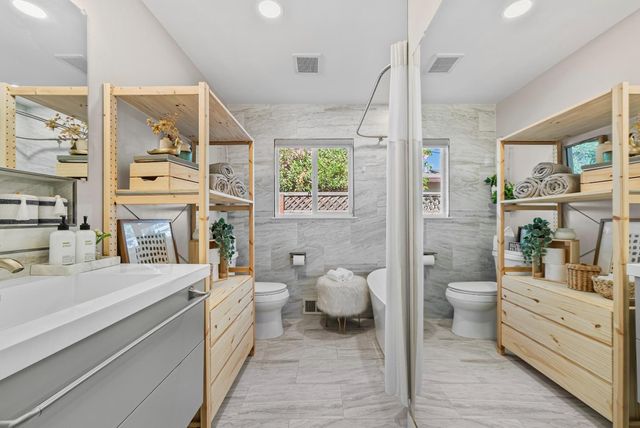 248 S Bernardo Avenue, Sunnyvale, CA 94086