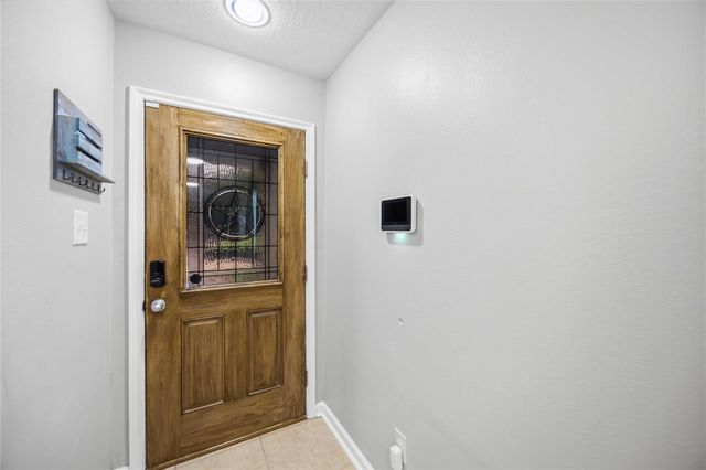 18933 Porchlight Ct Court, Houston, TX 77073