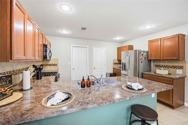 18933 Porchlight Ct Court, Houston, TX 77073