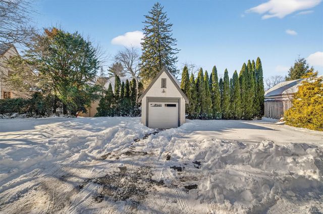 676 Webster Avenue, New Rochelle, NY 10801