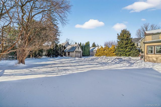 676 Webster Avenue, New Rochelle, NY 10801