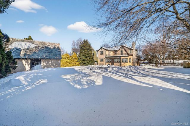 676 Webster Avenue, New Rochelle, NY 10801