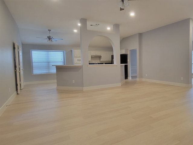 424 Ambrose Drive, Murphy, TX 75094