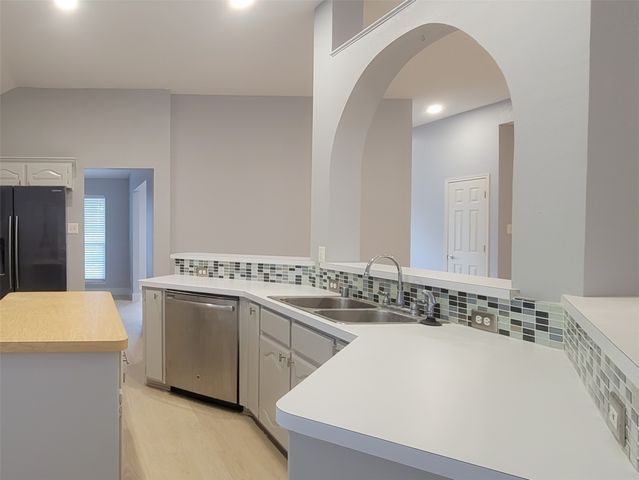 424 Ambrose Drive, Murphy, TX 75094