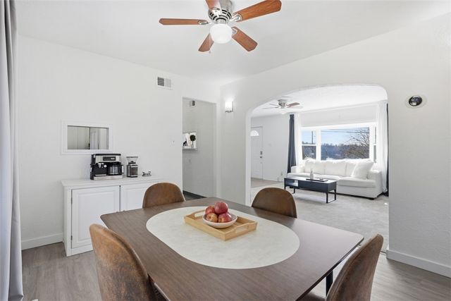 1600 Mount Royal Blvd, Shaler, PA 15116