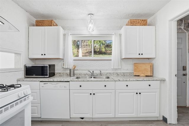 1600 Mount Royal Blvd, Shaler, PA 15116