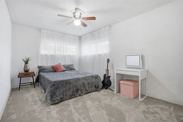 1600 Mount Royal Blvd, Shaler, PA 15116