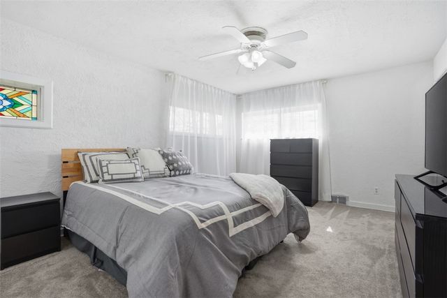 1600 Mount Royal Blvd, Shaler, PA 15116