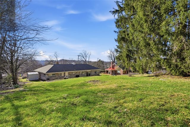 1600 Mount Royal Blvd, Shaler, PA 15116