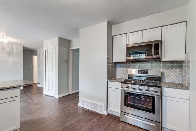 1236 King Drive, Bedford, TX 76022