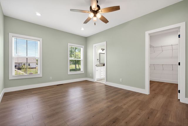 750 Honeysuckle Ln, Sparta, TN 38583