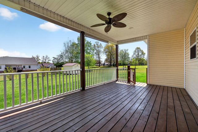 750 Honeysuckle Ln, Sparta, TN 38583