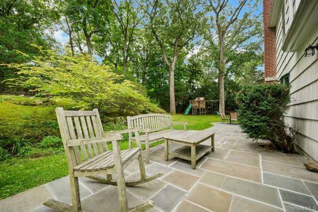 20 Springdale Road, Scarsdale, NY 10583