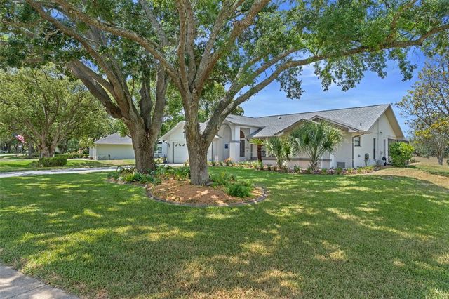 18652 AUTUMN LAKE BOULEVARD, Hudson, FL 34667
