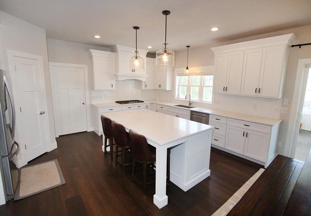 1105 Water Wheel Drive, Waunakee, WI 53597