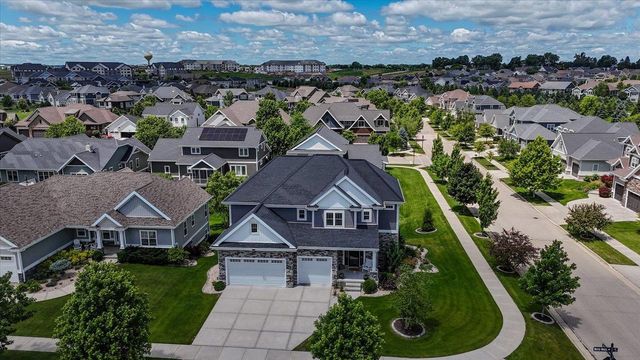 1105 Water Wheel Drive, Waunakee, WI 53597