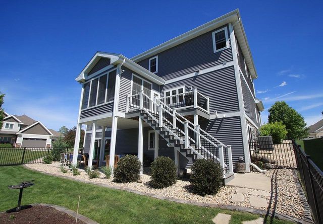 1105 Water Wheel Drive, Waunakee, WI 53597