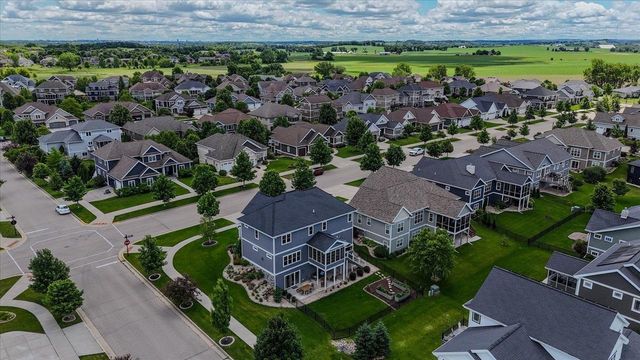 1105 Water Wheel Drive, Waunakee, WI 53597