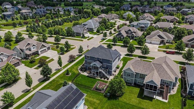 1105 Water Wheel Drive, Waunakee, WI 53597