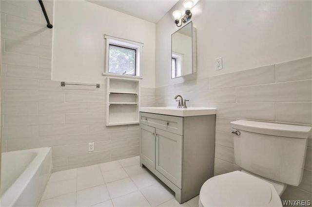 421 East Utica Street S, Buffalo, NY 14208