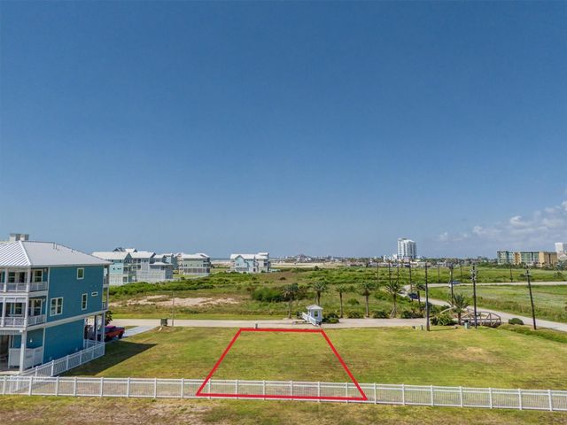 54 Grand Beach Boulevard, Galveston, TX 77550