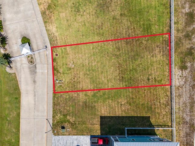 54 Grand Beach Boulevard, Galveston, TX 77550