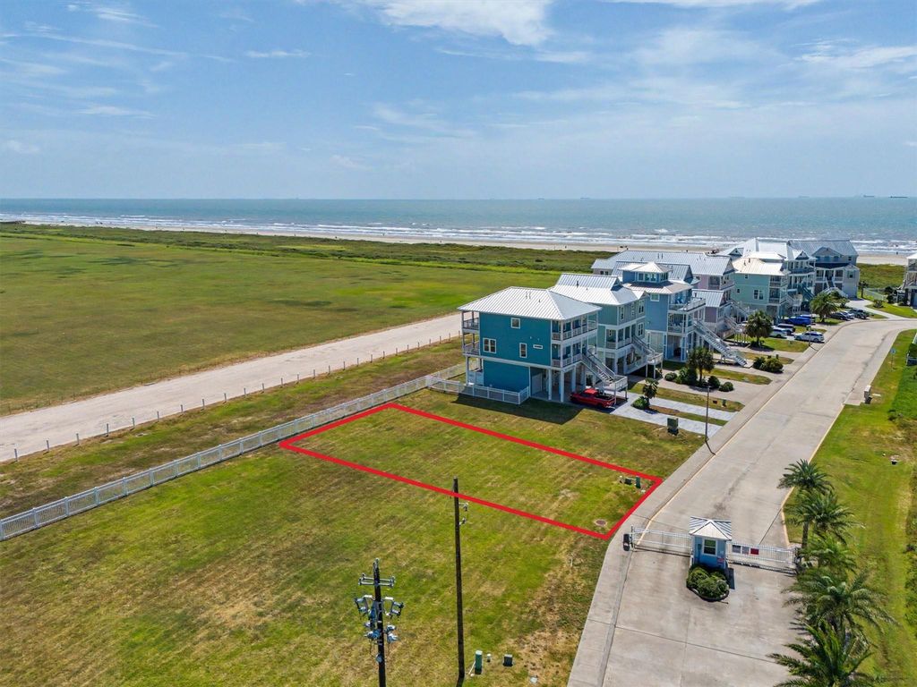 54 Grand Beach Boulevard, Galveston, TX 77550