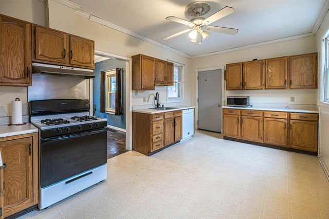 249 SCOTT Street, Erie, PA 16508