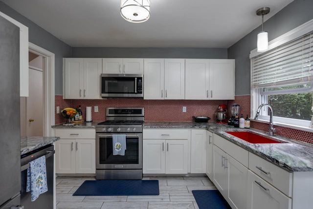 314 S Atwood Avenue, Janesville, WI 53545