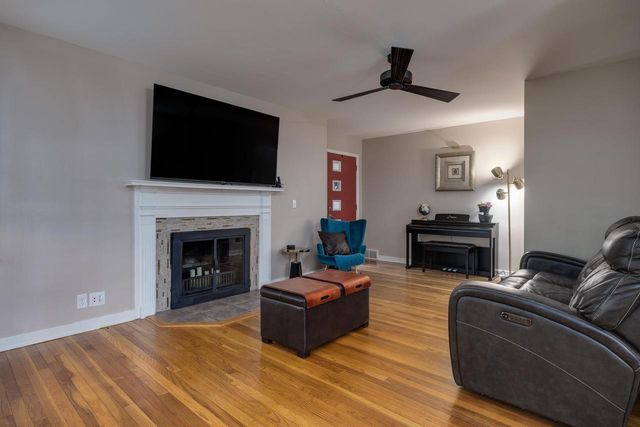 314 S Atwood Avenue, Janesville, WI 53545