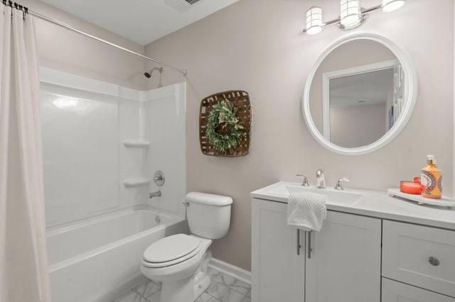 2007 Robin Wood Boulevard, Moncks Corner, SC 29461